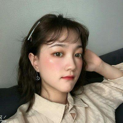 神谷熏（身份：神谷活心流代理师父、女主角） - 怀旧港剧全集在线观看 - 小程序直播